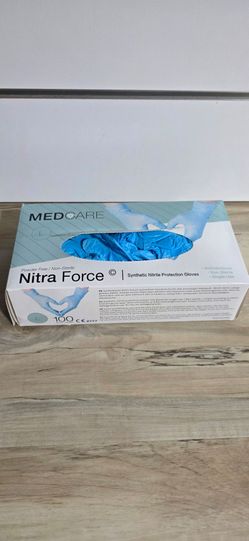 Nitrile Gloves (industrial use only) size LARGE