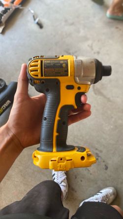 Dewalt cordless impact driver