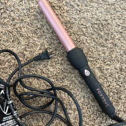 FoxyBae Curling Wand