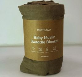 Momcozy Muslin Swaddle Blanket Brand New. Fontana Pickup.