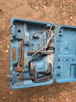 Makita Rotary Hammer Drill with Case