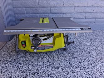 TABLE SAW 10" NO FENCE