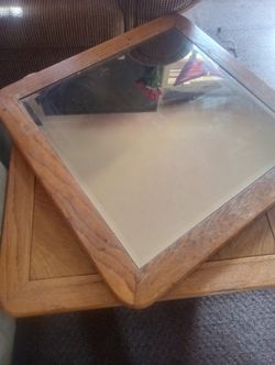 Glass Coffee Table Good Condition $15.00