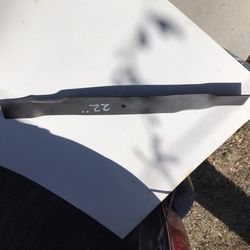 Lawnmower blade 22 inch excellent condition