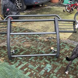 Guard bar