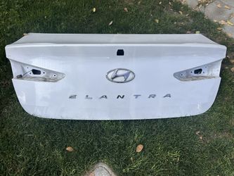 2019-2020 HYUNDAI ELANTRA TRUNK 👉👉ASK FOR PRICE 