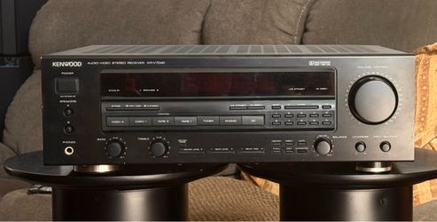Kenwood KR-V7040 100W Stereo Receiver - READ DESCRIPTION