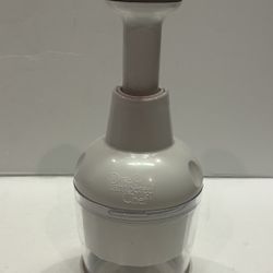 Pampered Chef Push Function Food Chopper - White
