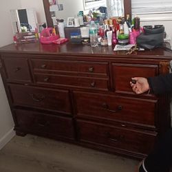 Furniture (Dresser With Mirror And Drawers)