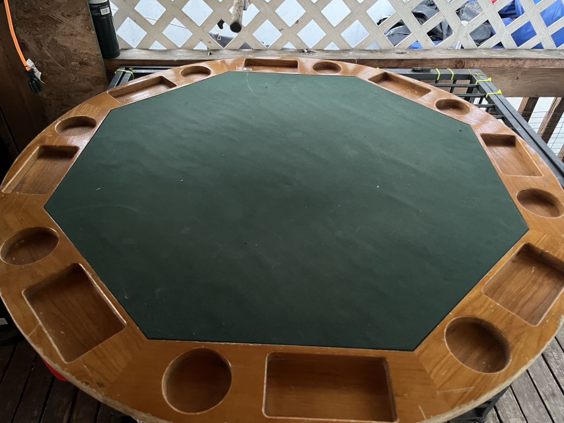 Poker Table