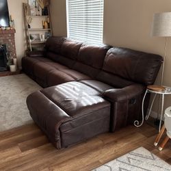 Couch, Sectional, Recliner,Oversized Couch 
