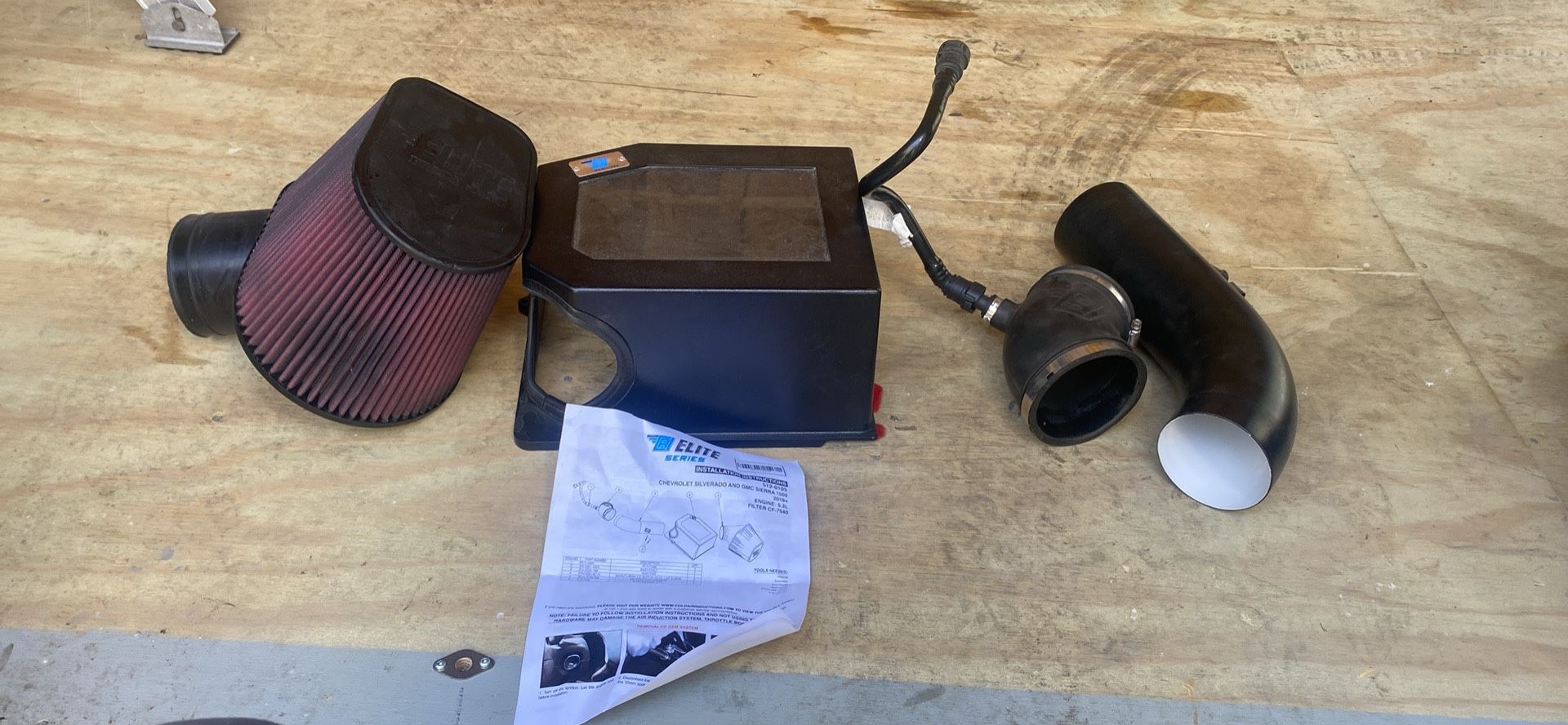Cold Air intake Chevy 5.3L