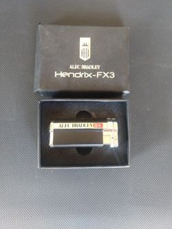 Alec Bradley Hendrix Fx3 Lighter