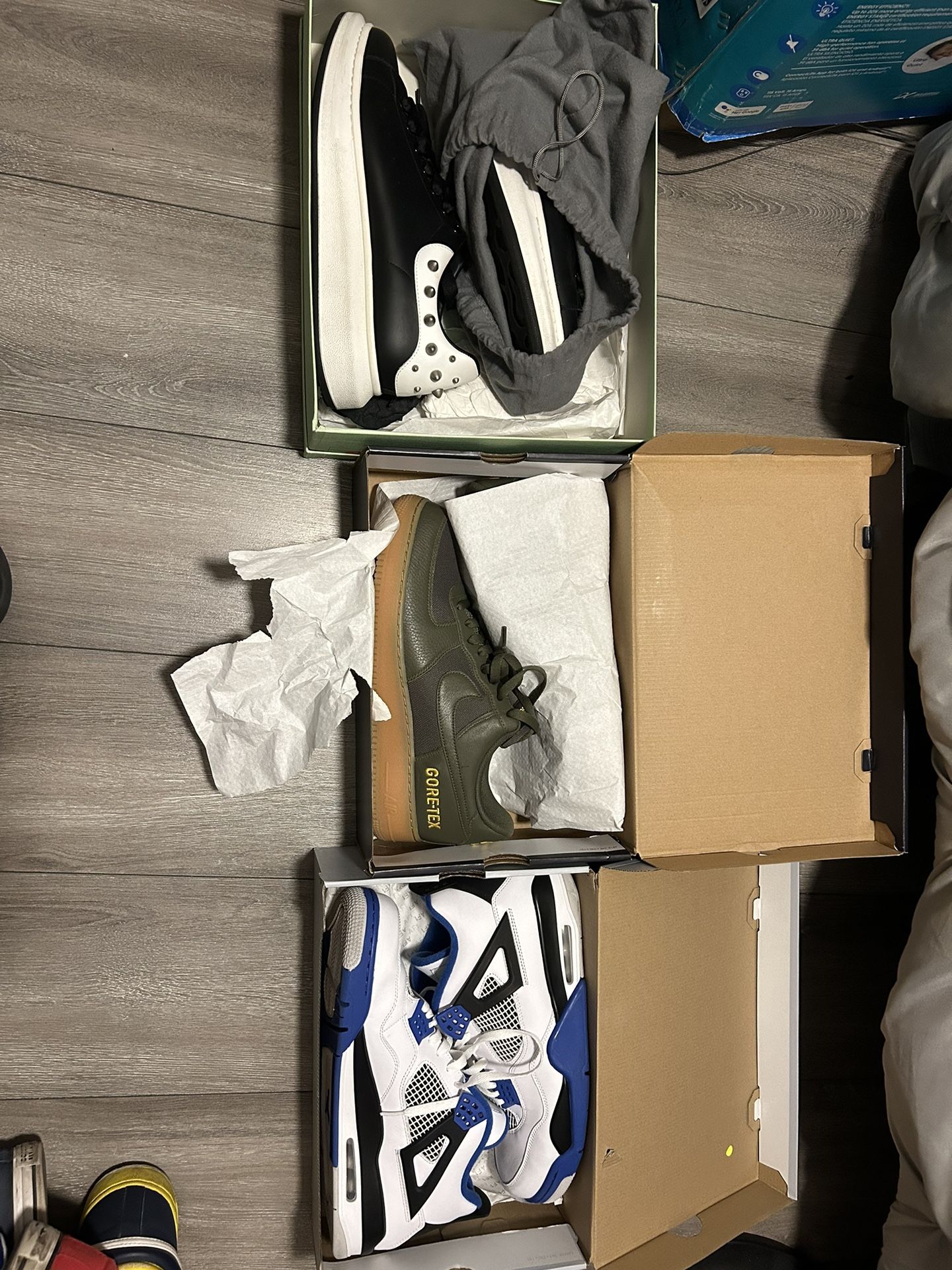 Size 13/12 Accepting Trades For Size 10 Jordan
