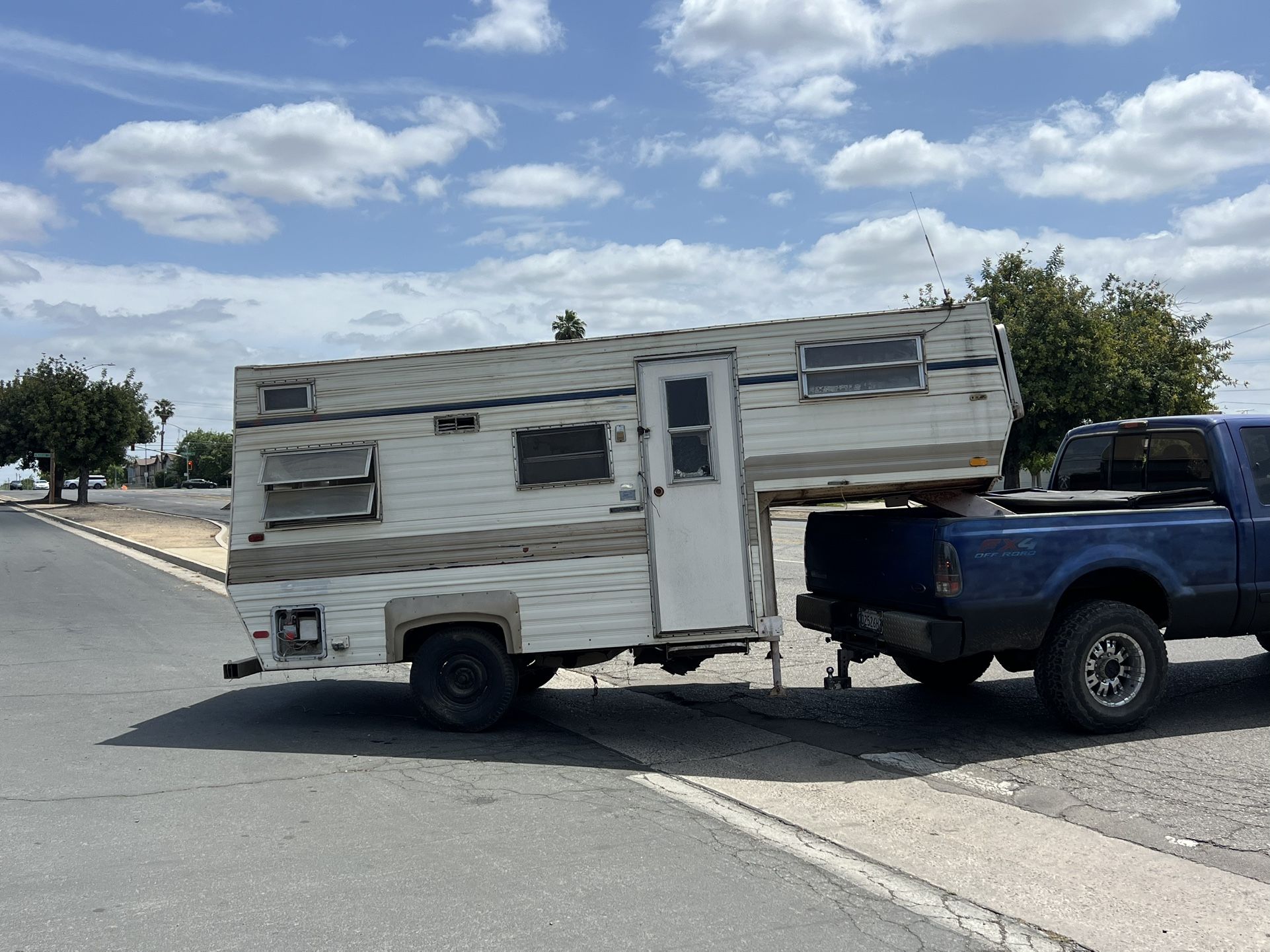 Skyline Mini 5th Wheel Trailer