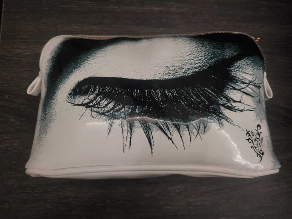 Stylish Eye Design Cosmetic Pouch with Zipper Closure