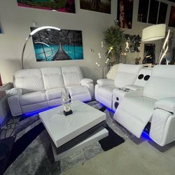 New reclining sofa and loveseat