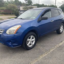 2010 Nissan rogue SL