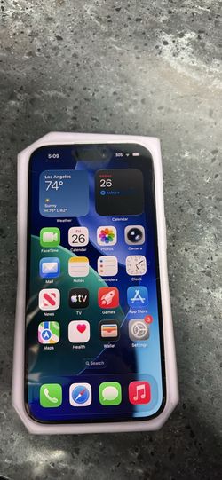 Apple iPhone 15