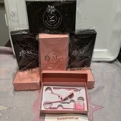 New Eyelash Kit 4-Piece Set