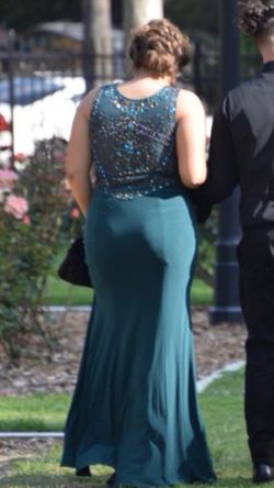 Elegant dress for an occasion
