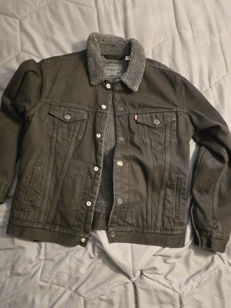 Levis