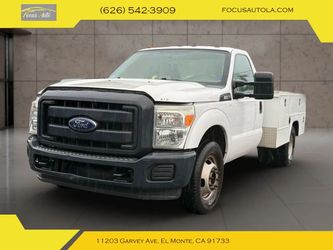 2015 Ford F350 Super Duty Regular Cab & Chassis