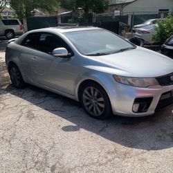 2011 Kia Forte Koup 