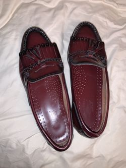Bass dress shoes