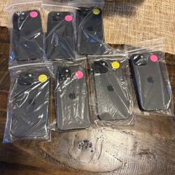 (7) iPhone 15 Factory Unlocked 256GB Excellent Condition!! 