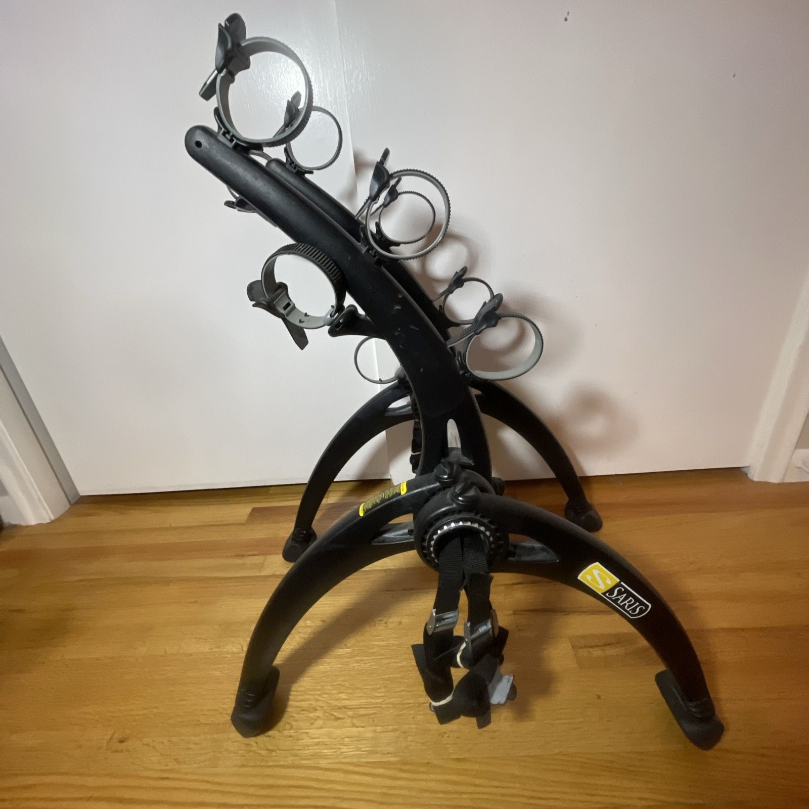 Saris Bones 3 Bike Rack Trunk Mount Folding Carrier Black With Straps