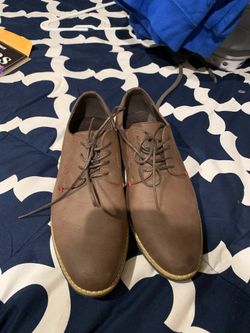 Men’s dress shoes