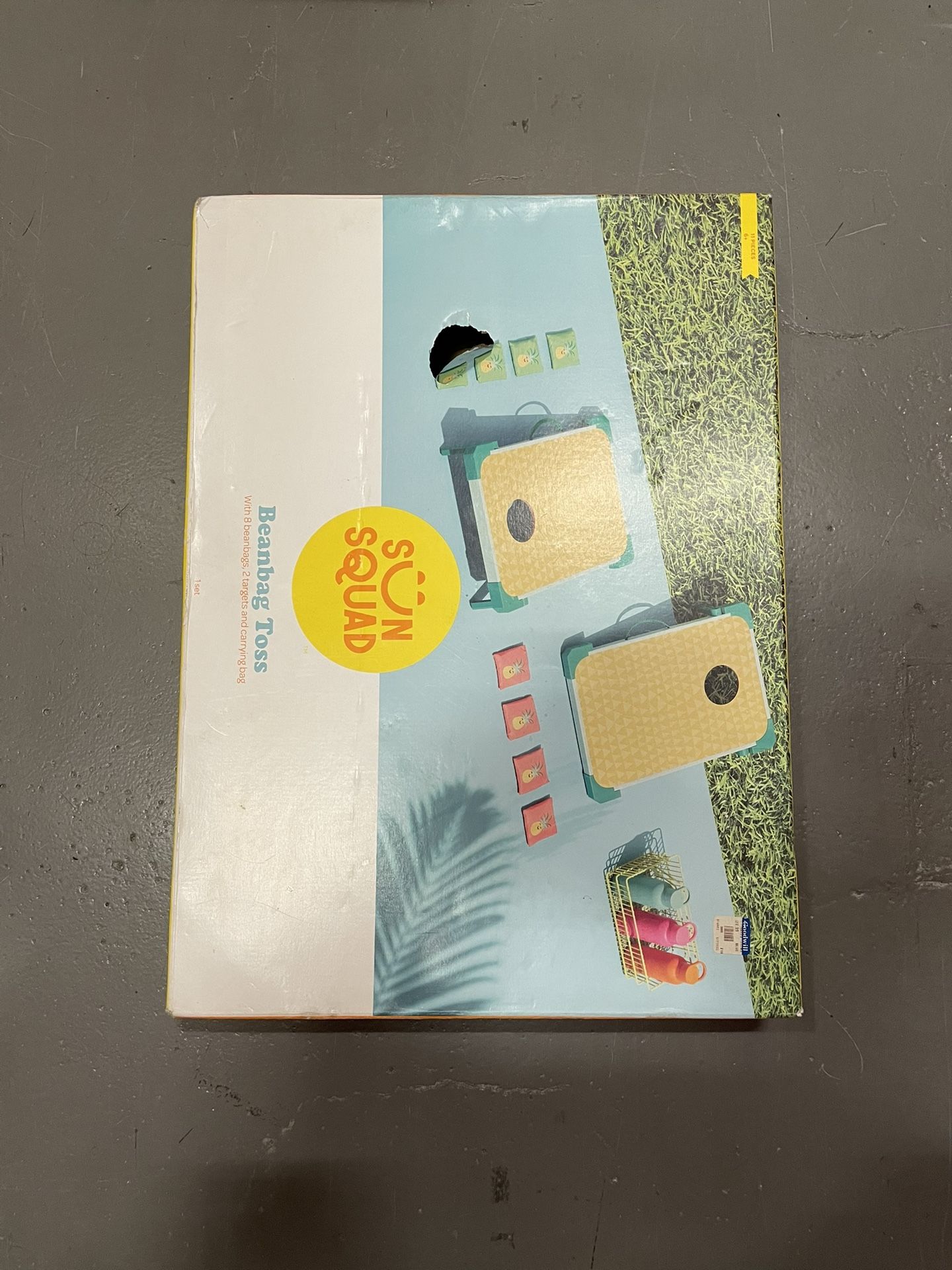 Bean Bag Toss Game / Cornhole