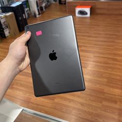iPad 7th Generation Wifi Only Used 