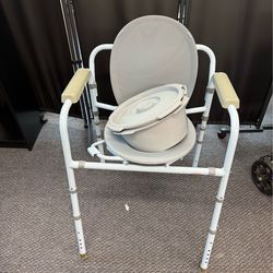 Commode 3 in 1 - Carex Brand