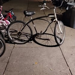 Schwinn cruiser six speed  bicycle beach cruiser 26 in wheelset 