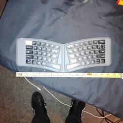 Wireless Bluetooth keyboard