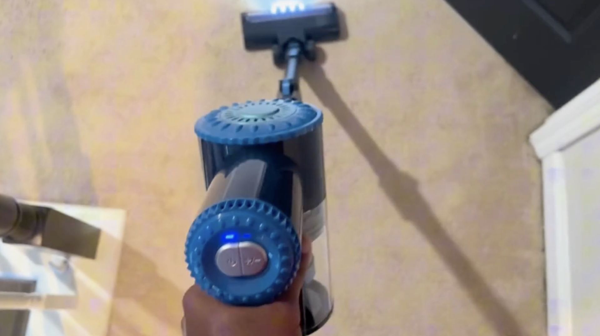 NEW HEPA Cordless Stick Vacuum Cleaner, 45 Minutes Run-Time, 4 in 1 Lightweight Stick Vacuum 200W !