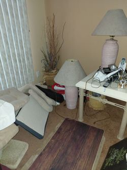 2 Lamps