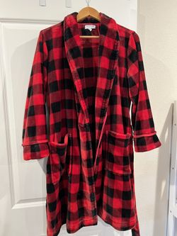 Robe for Men  or Women Size M or if You were Size S It Could Be Over Size 