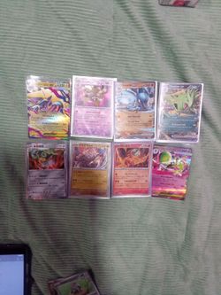 Mint Condition Rare Pokemon Card Bundle