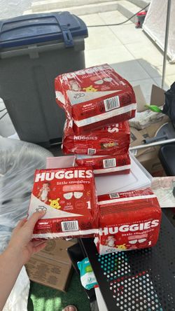 Huggies diapers size 1