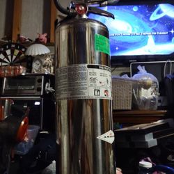 Water Fire Extinguisher Titanium
