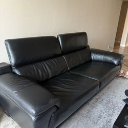 COPENHAGEN BLACK LEATHER SOFA