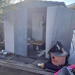 Plastic Shed Approx 8 X 5