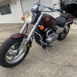 2001 Suzuki VZ800 Marauder