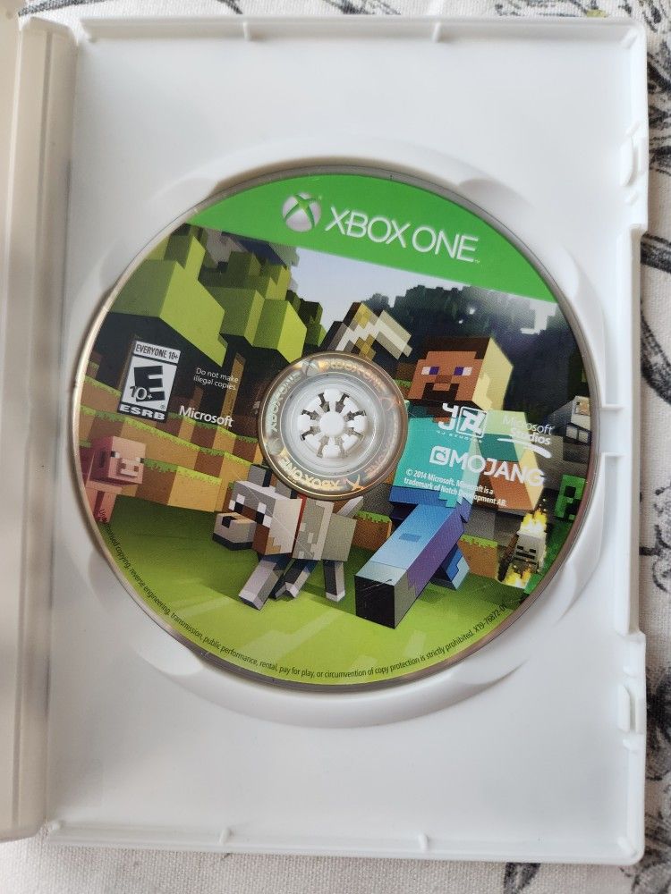 Minecraft: Xbox One Edition (Microsoft Xbox One, 2014)