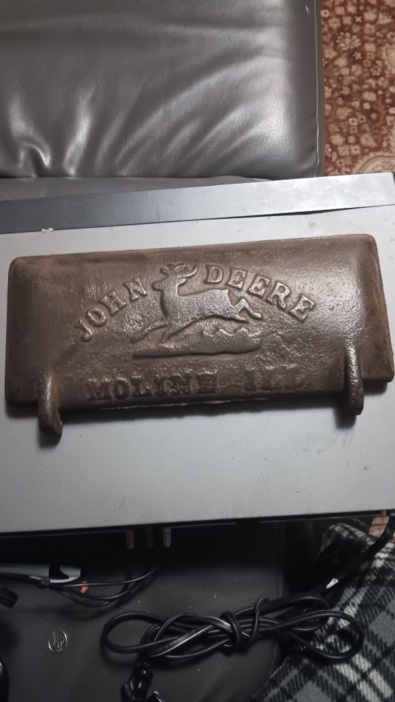 Antique 1930's  - JOHN DEERE TRACTOR TOOL BOX LID  - CAST IRON 