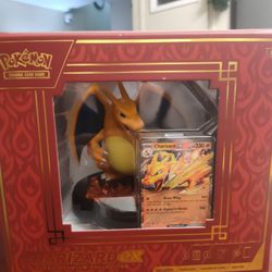 POKEMON CHARIZARD COLECCIÓN 