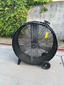 Uline Fan 38”